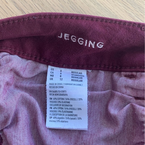 American Eagle stretch wine jegging 8 - Picture 2 of 10